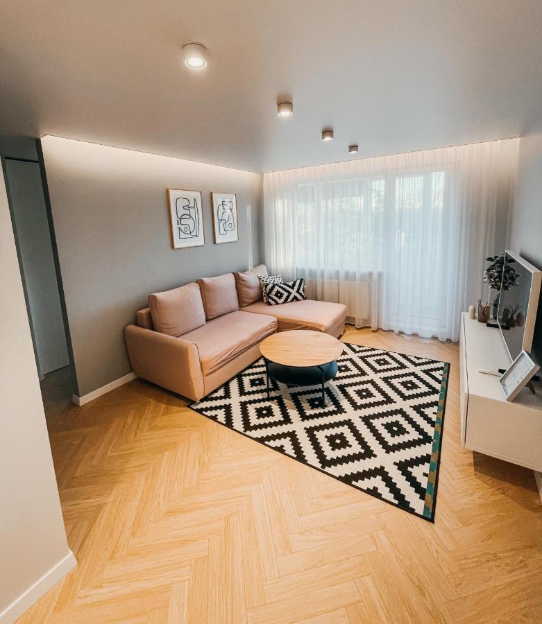 Vytautas Park Apartment With Free Parking Маріямполе Екстер'єр фото